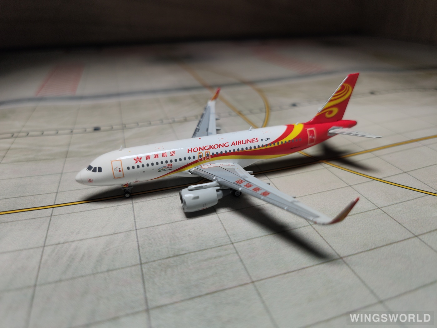 JC Wings 1:400 LH4181 Hong Kong Airlines 香港航空 Airbus A320 B-LPO