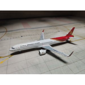 Shenzhen Airlines 深圳航空 Airbus A321neo B-32CF  HY210090 HYJLwings 1:400