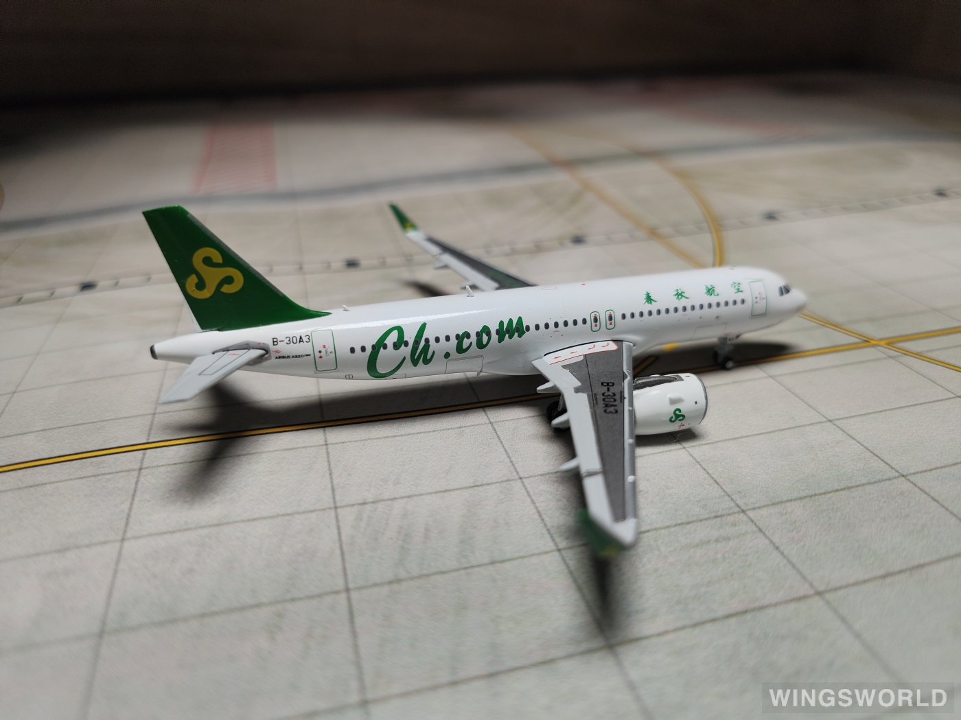 JC Wings 1:400 LH4171 Spring Airlines 春秋航空 Airbus A320neo B-30A3