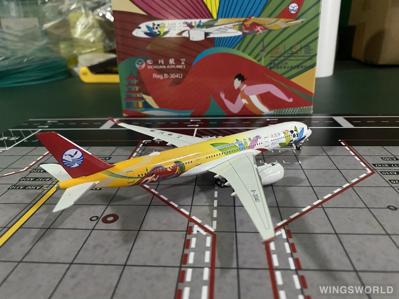 NGmodels 1:400 NG39030 Sichuan Airlines 四川航空 Airbus A350-900 B-304U