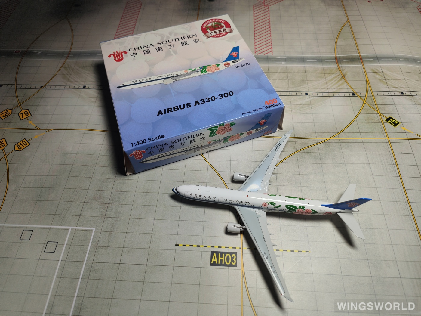 Aviation400 1:400 AV4094 China Southern 中国南方航空 Airbus A330-300 B-8870