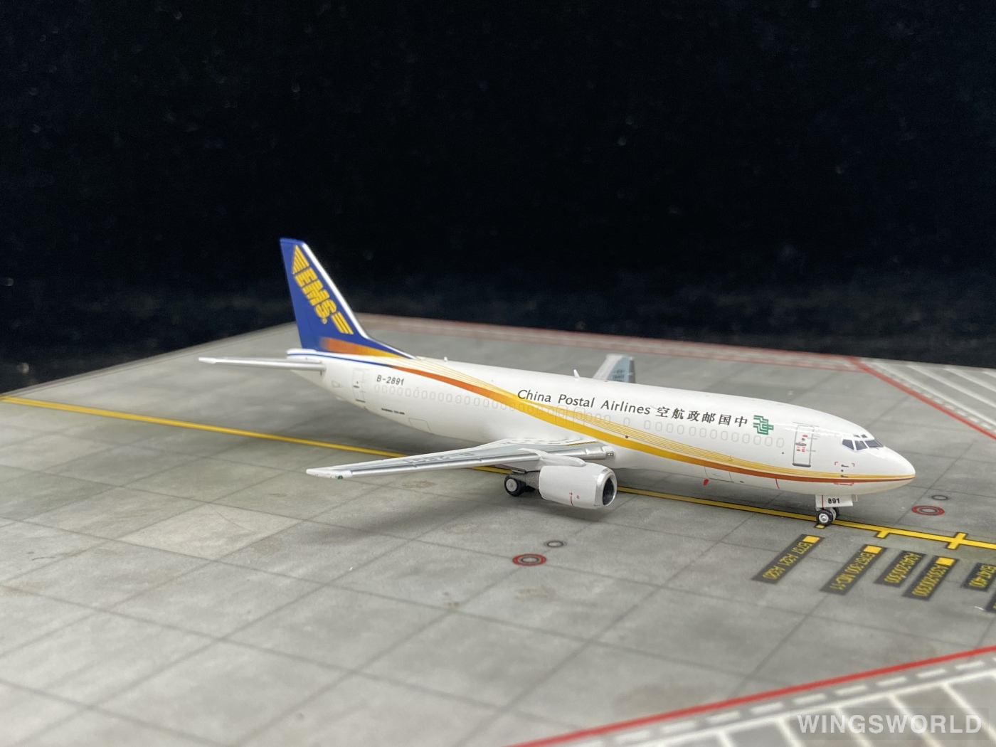 Pandamodel 1:400 52311 China Postal Airlines 中国邮政航空 Boeing 737-400 B-2891