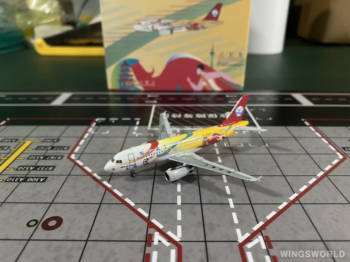 NGmodels 1:400 NG49025 Sichuan Airlines 四川航空 Airbus A319 B-6447