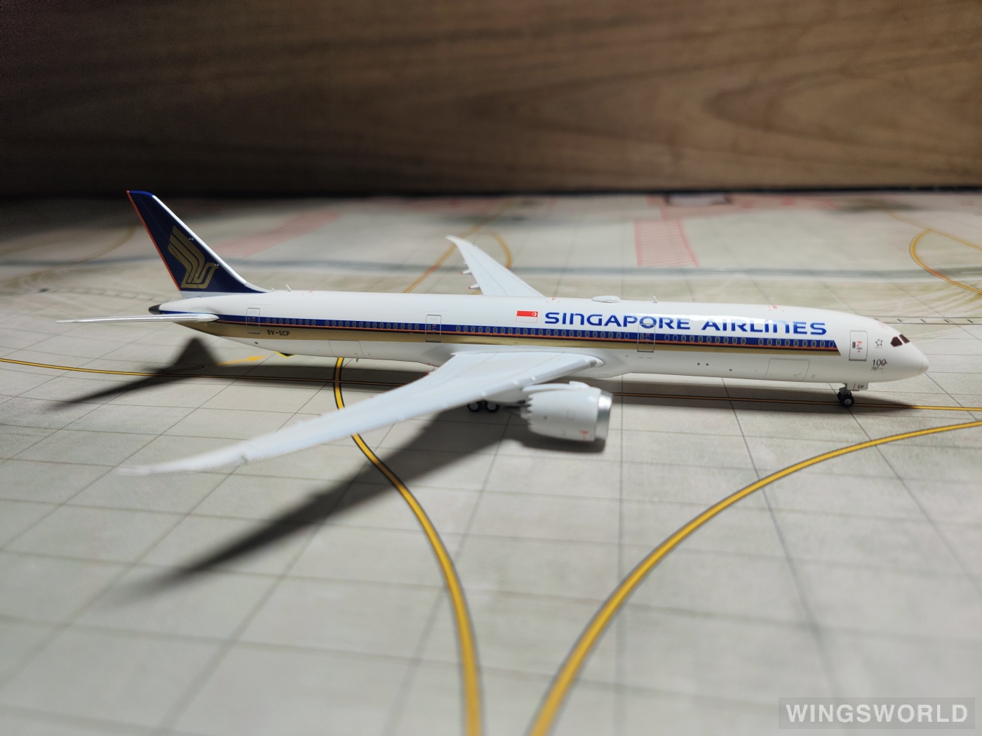 JC Wings 1:400 EW478X003 Singapore Airlines 新加坡航空 Boeing 787-10 9V-SCP