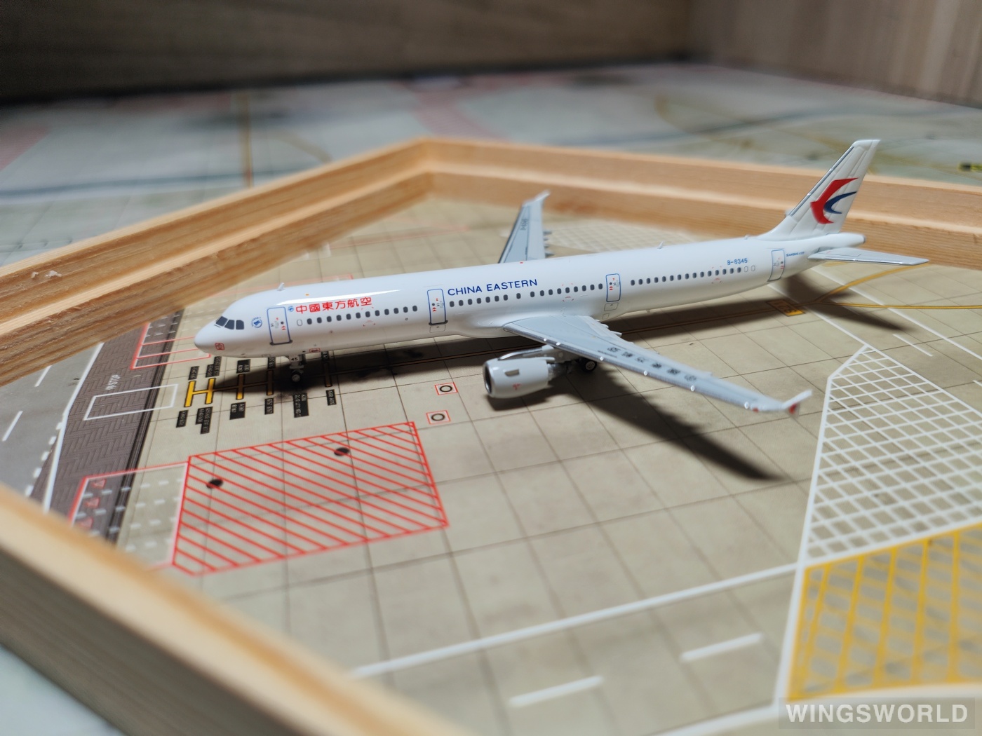 HYJLwings 1:400 HYJL81018 China Eastern 中国东方航空 Airbus A321 B-6345