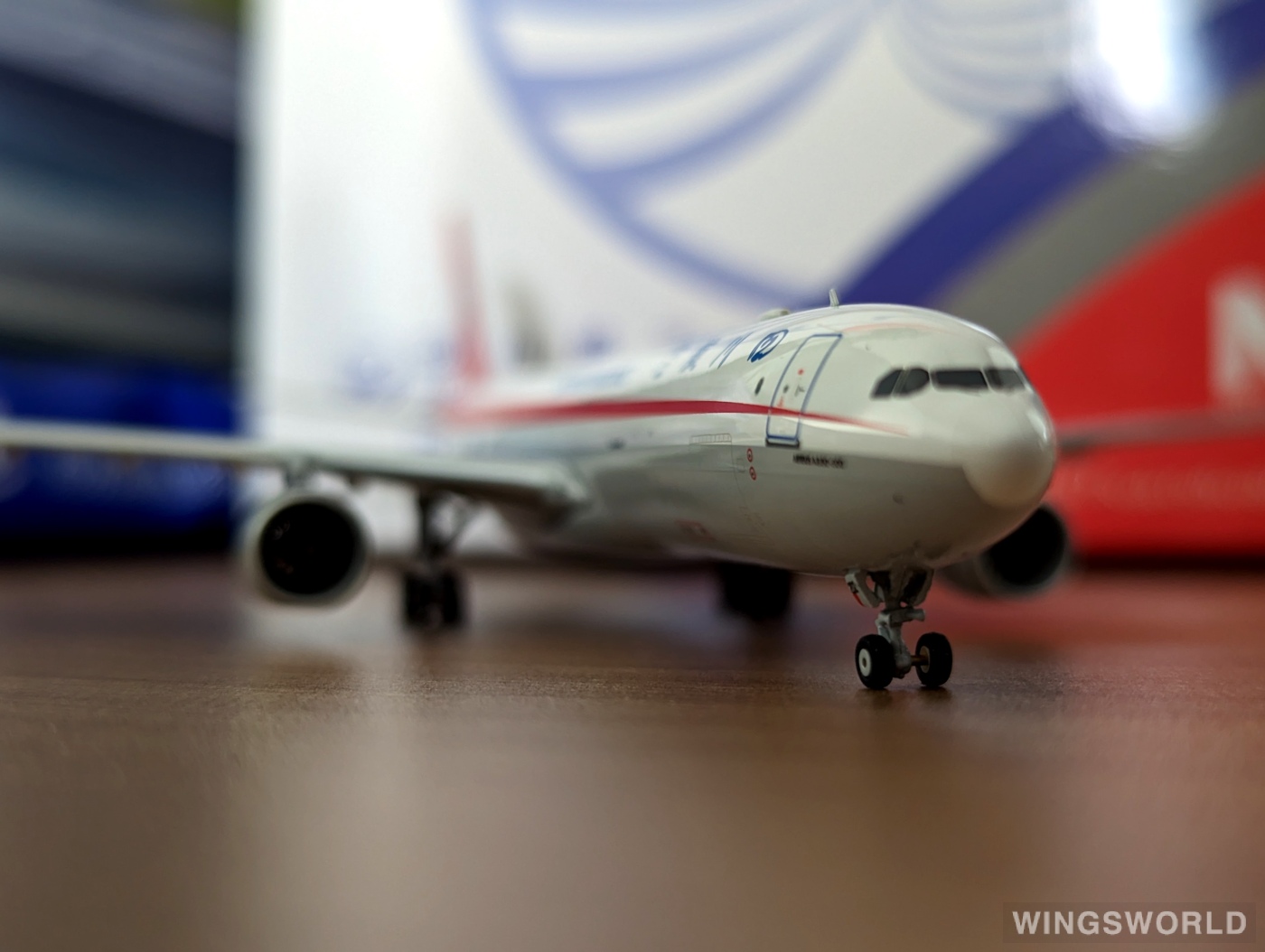NGmodels 1:400 NG62059 Sichuan Airlines 四川航空 Airbus A330-300 B-32D2