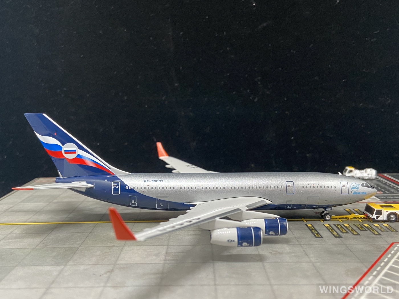 Phoenix 1:400 PH11830 Others 其他 Ilyushin Il-96 RF-96007