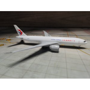 China Cargo Airlines 中国货运航空 Boeing 777F B-220E  XX4491 JC Wings 1:400