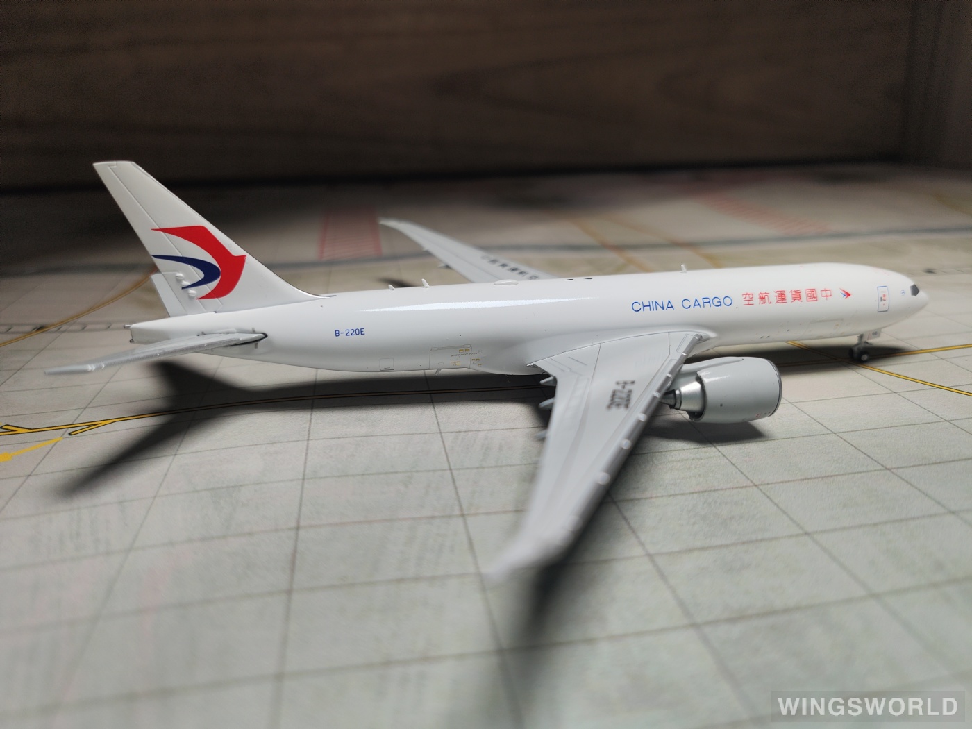 JC Wings 1:400 XX4491 China Cargo Airlines 中国货运航空 Boeing 777F B-220E