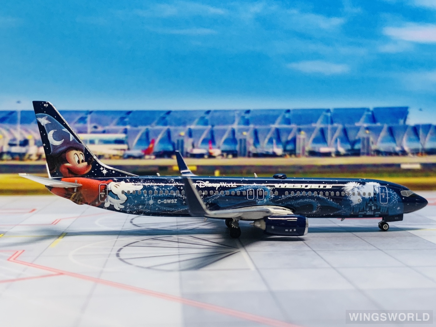 Phoenix 1:400 PH04053 WestJet 西捷航空 Boeing 737-800 C-GWSZ
