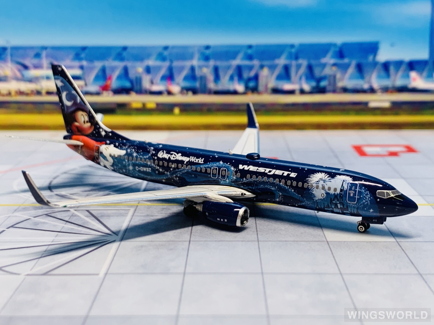 Phoenix 1:400 PH04053 WestJet 西捷航空 Boeing 737-800 C-GWSZ