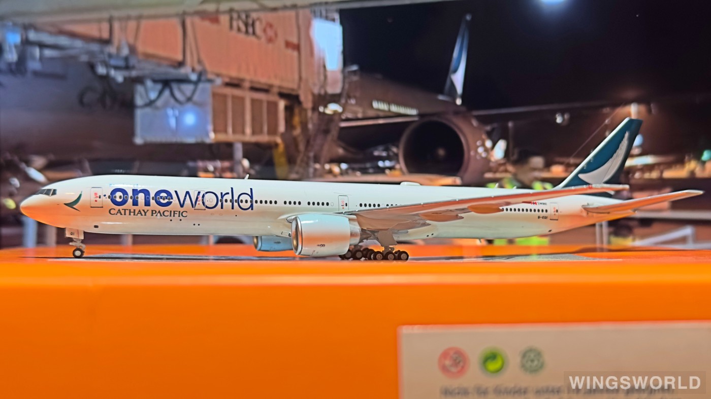 JC Wings 1:400 EW477W003 Cathay Pacific 国泰航空 Boeing 777-300ER B-KQI