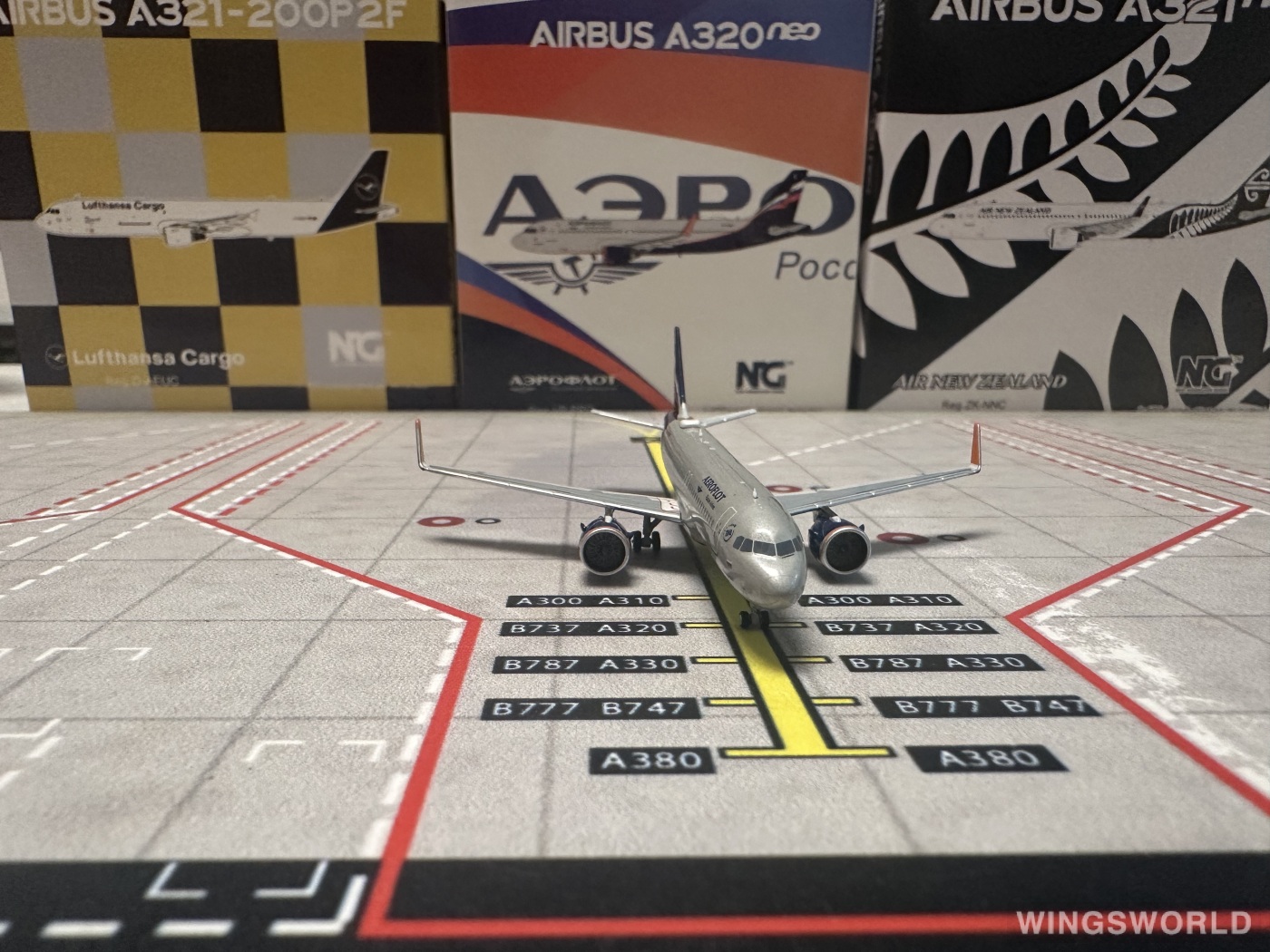 NGmodels 1:400 NG15001 Aeroflot 俄罗斯航空 Airbus A320neo VP-BSN
