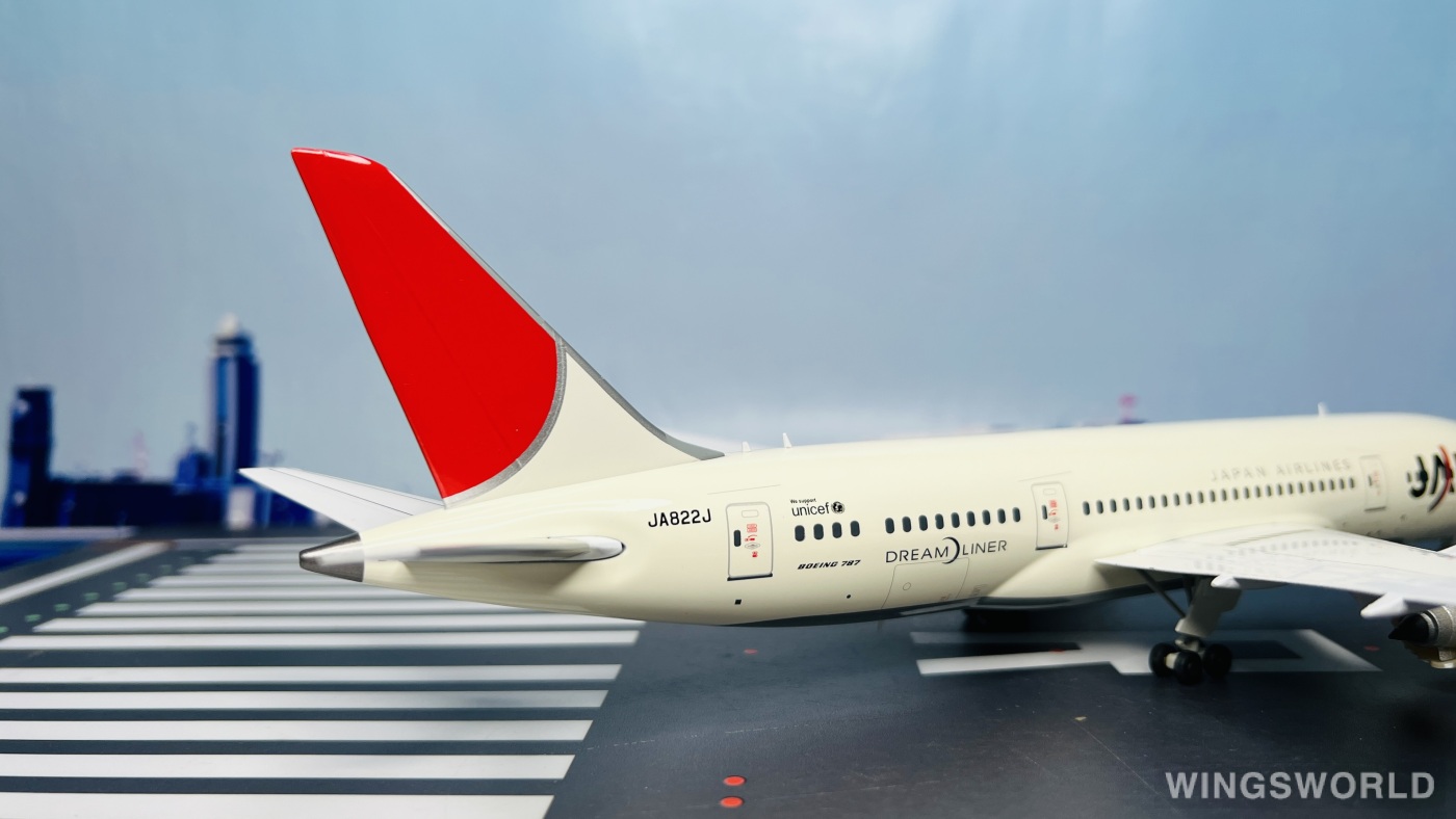 JC Wings 1:200 XX2886 Japan Airlines 日本航空 Boeing 787-8 JA822J