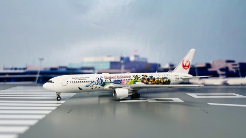 JC Wings 1:400 Boeing 767-300 Japan Airlines 日本航空EW4763001