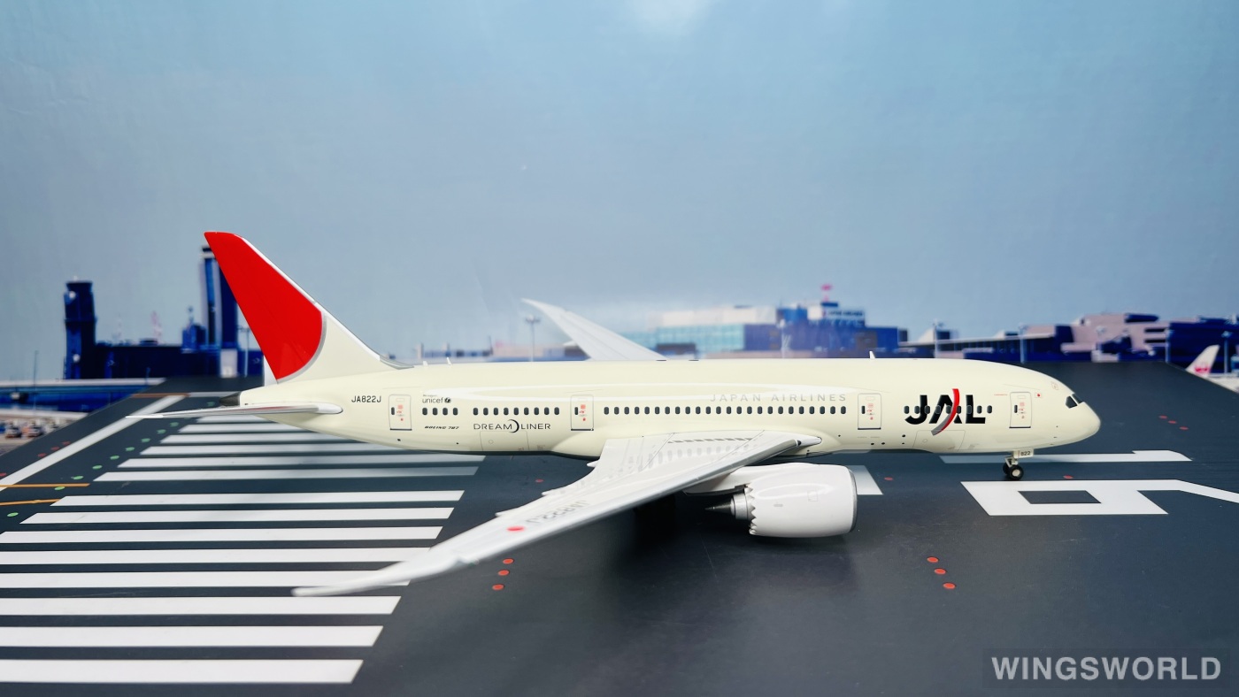 SQ Wings 1:200 JAL日本航空 B787-8 JA822J SQ Wings 1:200 JAL日本航空 B787-8 JA822J
