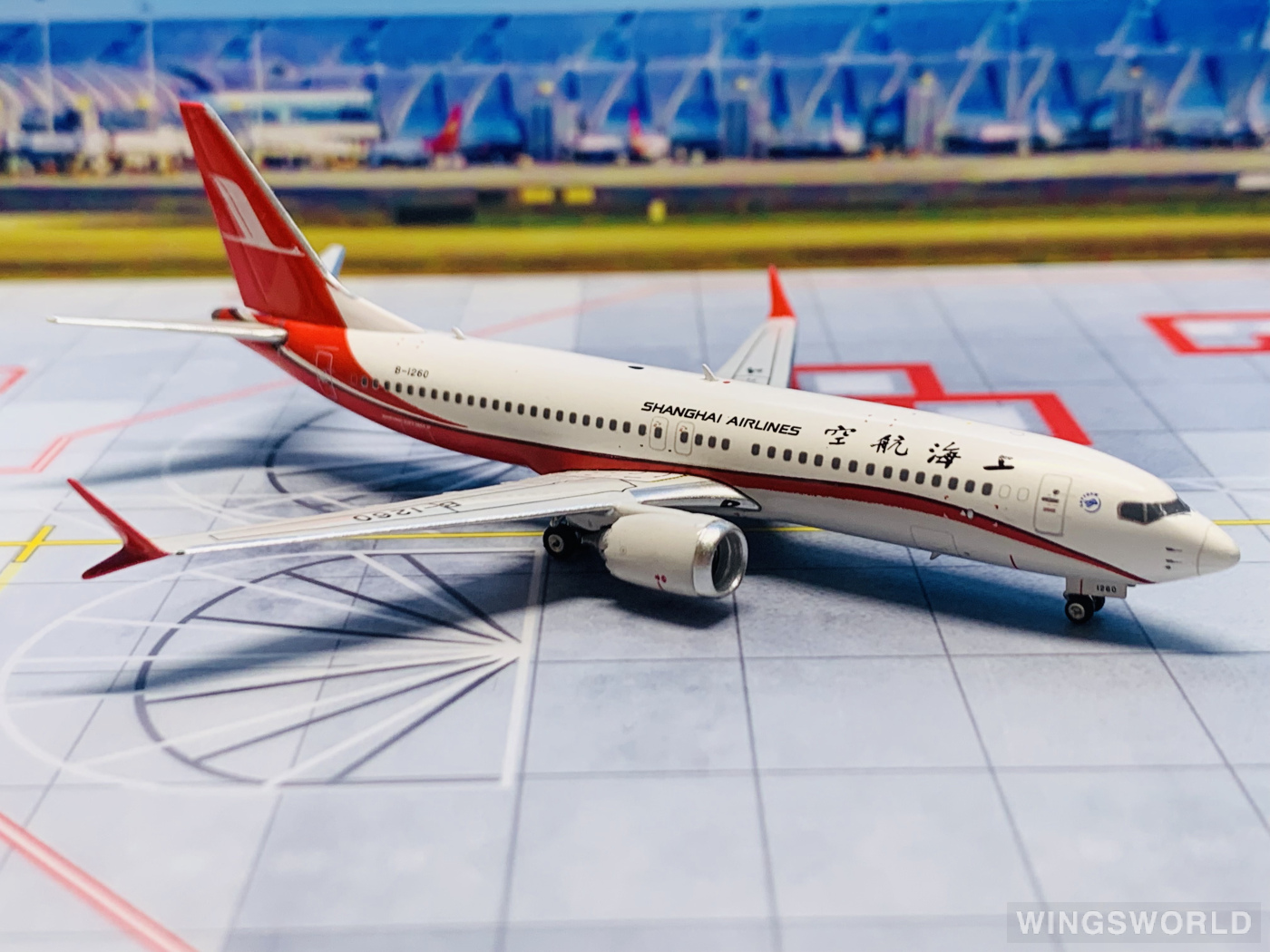 Phoenix 1:400 PH11461 Shanghai Airlines 上海航空 Boeing 737 MAX 8 B-1260