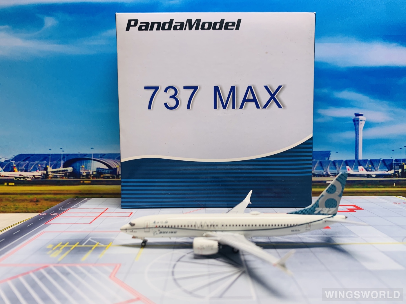 Pandamodel 1:400 PMN8703J Boeing 波音公司 Boeing 737 MAX 8 N8703J