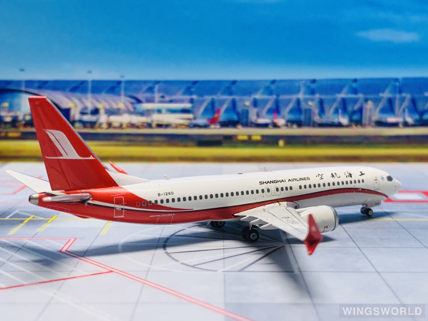 Phoenix 1:400 PH11461 Shanghai Airlines 上海航空 Boeing 737 MAX 8 B-1260