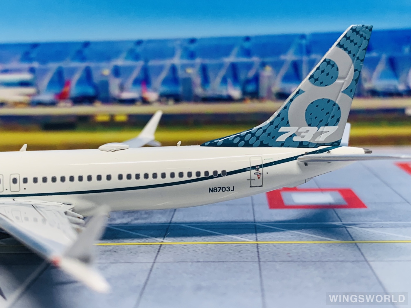 Pandamodel 1:400 PMN8703J Boeing 波音公司 Boeing 737 MAX 8 N8703J