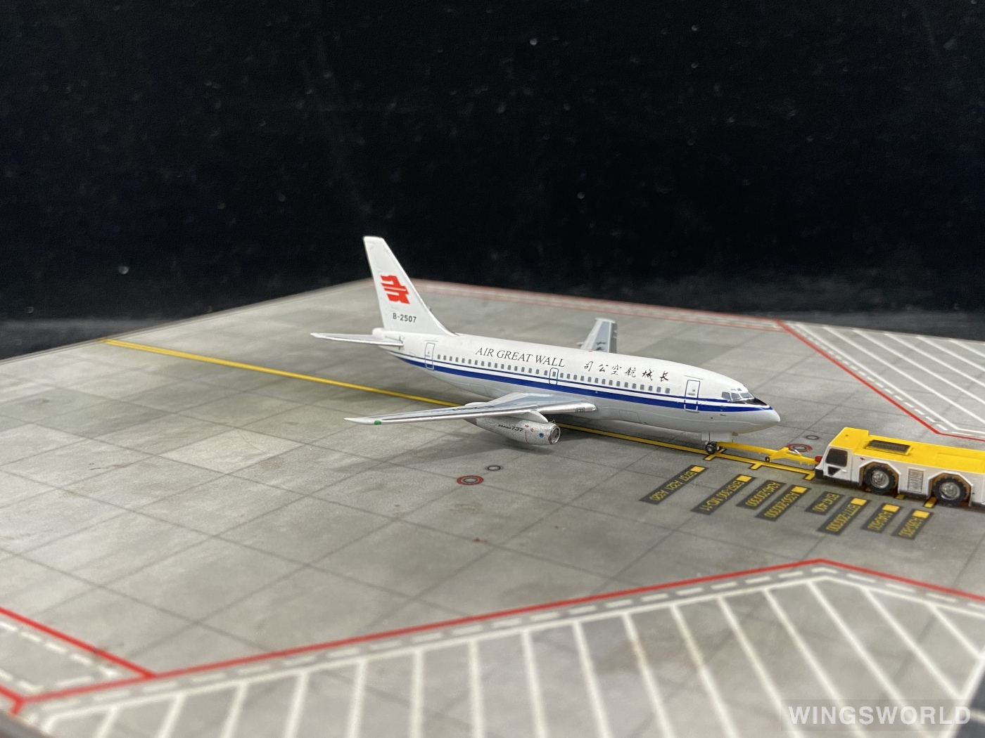 AeroClassics 1:400 AC411310 Great Wall Airlines 长城航空 Boeing 737-200 B-2507
