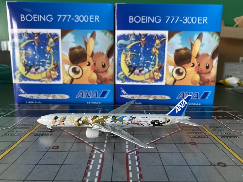 Phoenix 1:400 Boeing 777-300ER ANA 全日空PH04557 JA784A 的相册