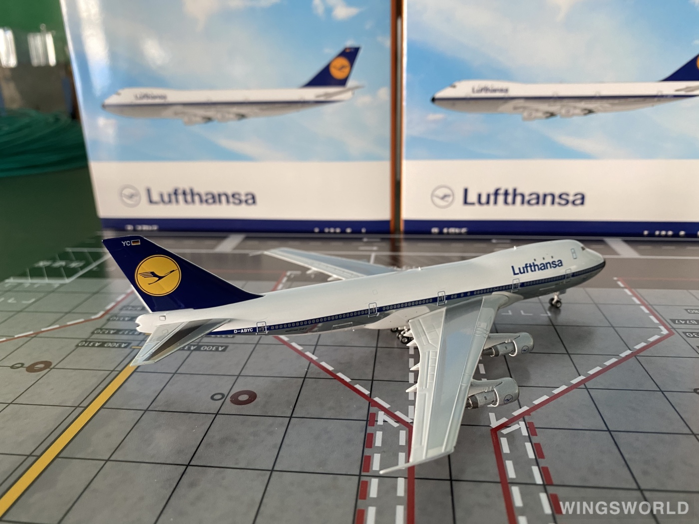 Phoenix 1:400 PH04559 Lufthansa 汉莎航空 Boeing 747-100 D-ABYC