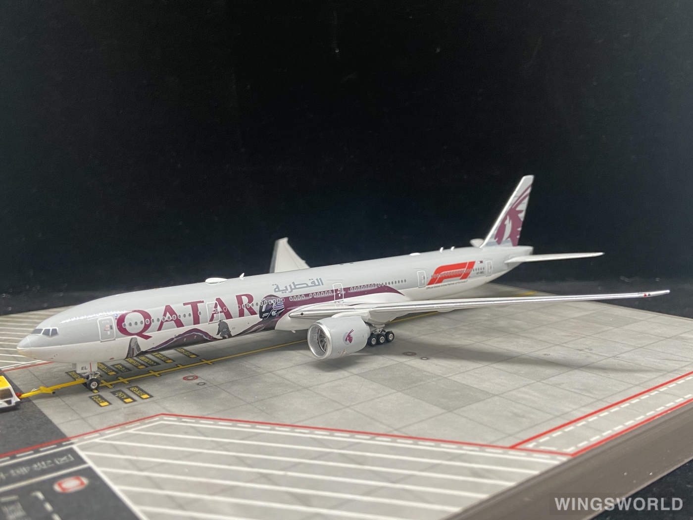 Phoenix 1:400 PH04560 Qatar 卡塔尔航空 Boeing 777-300ER A7-BEL