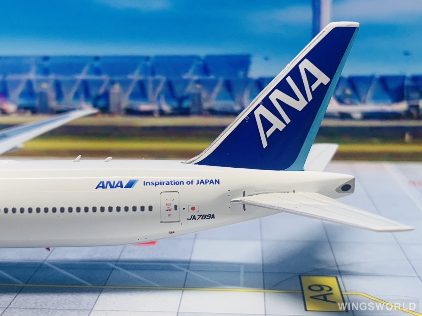 Phoenix 1:400 PH04463 ANA 全日空 Boeing 777-300ER JA789A