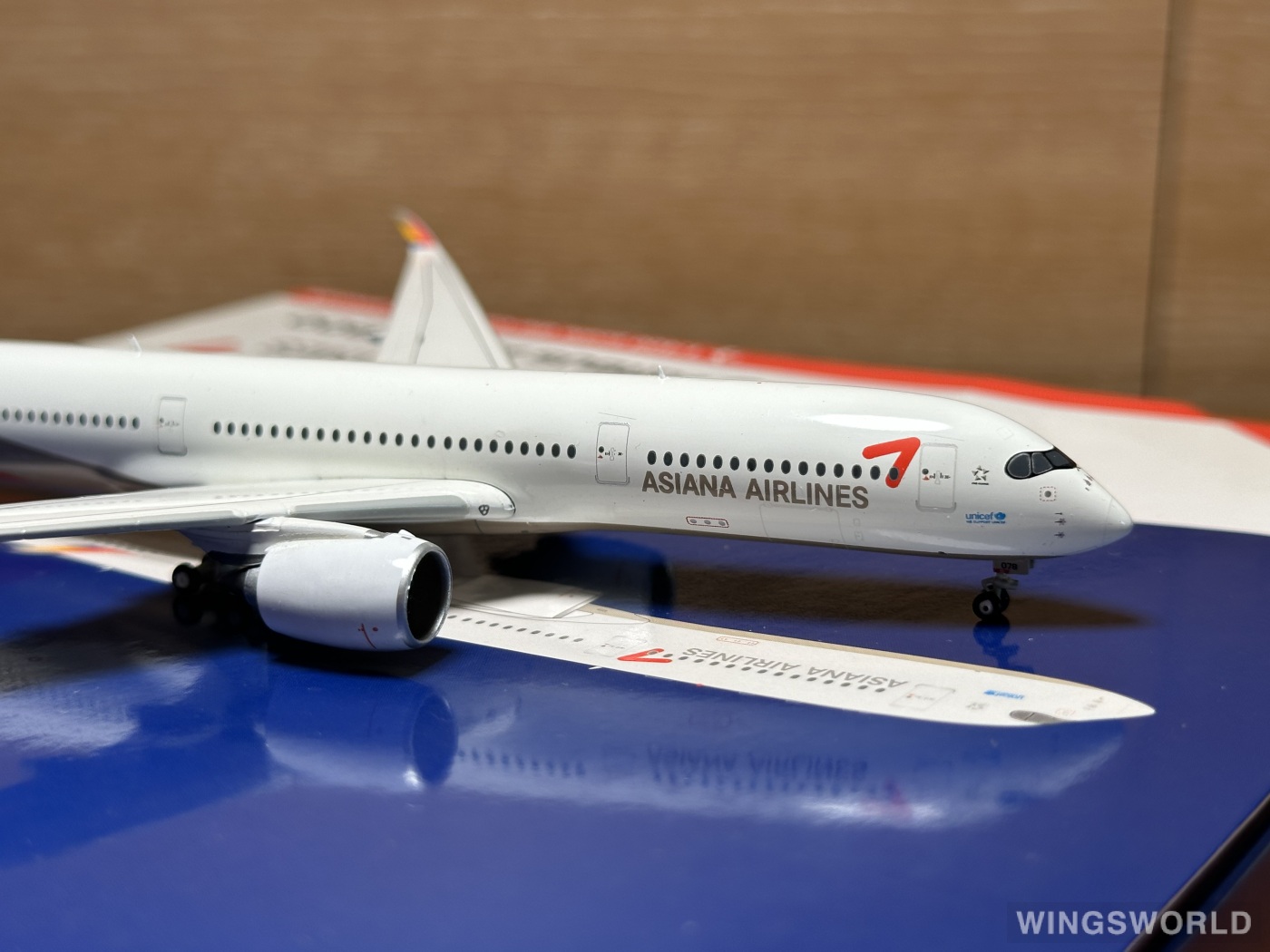 Geminijets 1:400 GJAAR1631 Asiana 韩亚航空 Airbus A350-900 HL8078