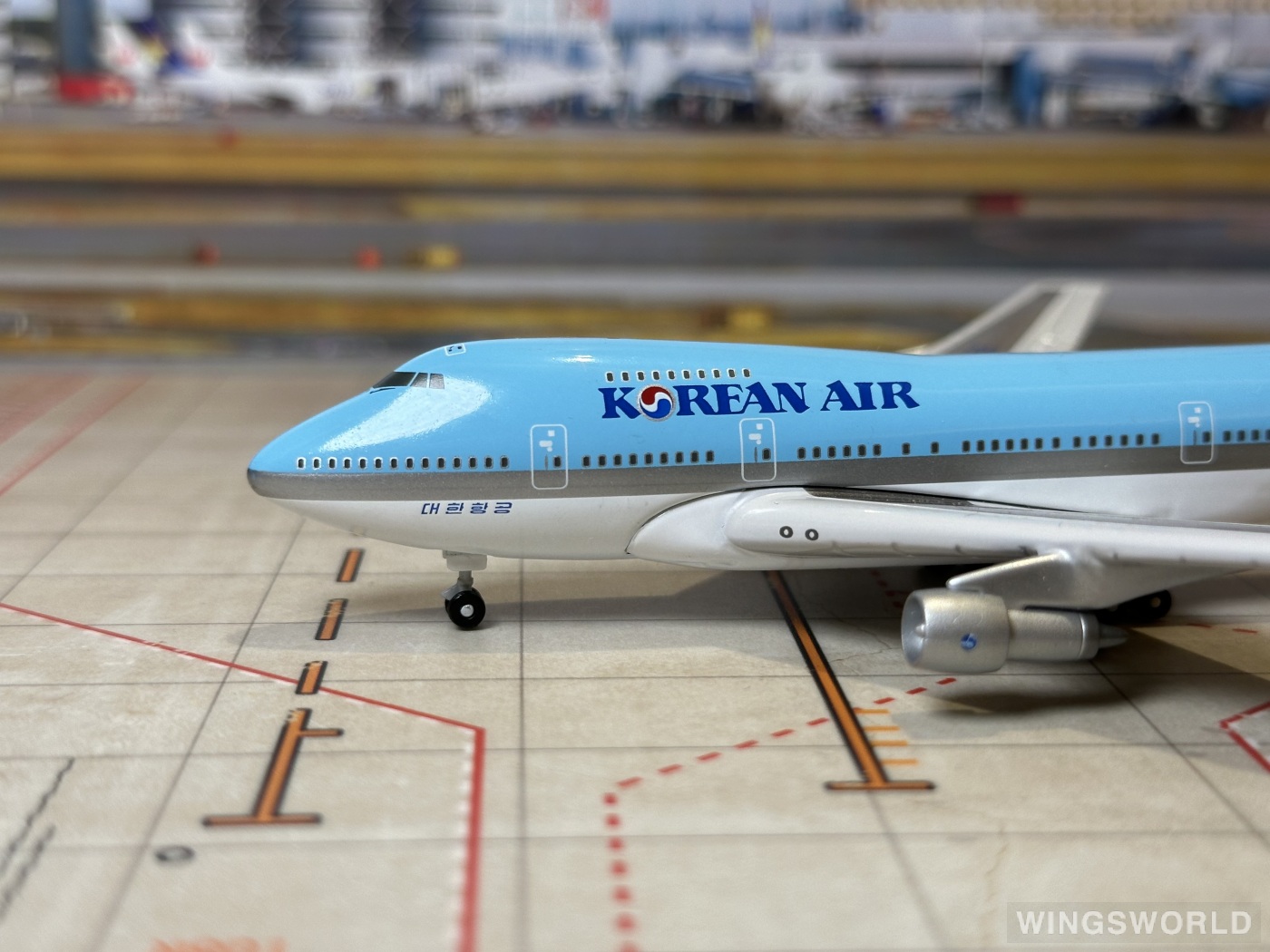 Geminijets 1:400 GJKAL084 Korean Air 大韩航空 Boeing 747SP HL7456