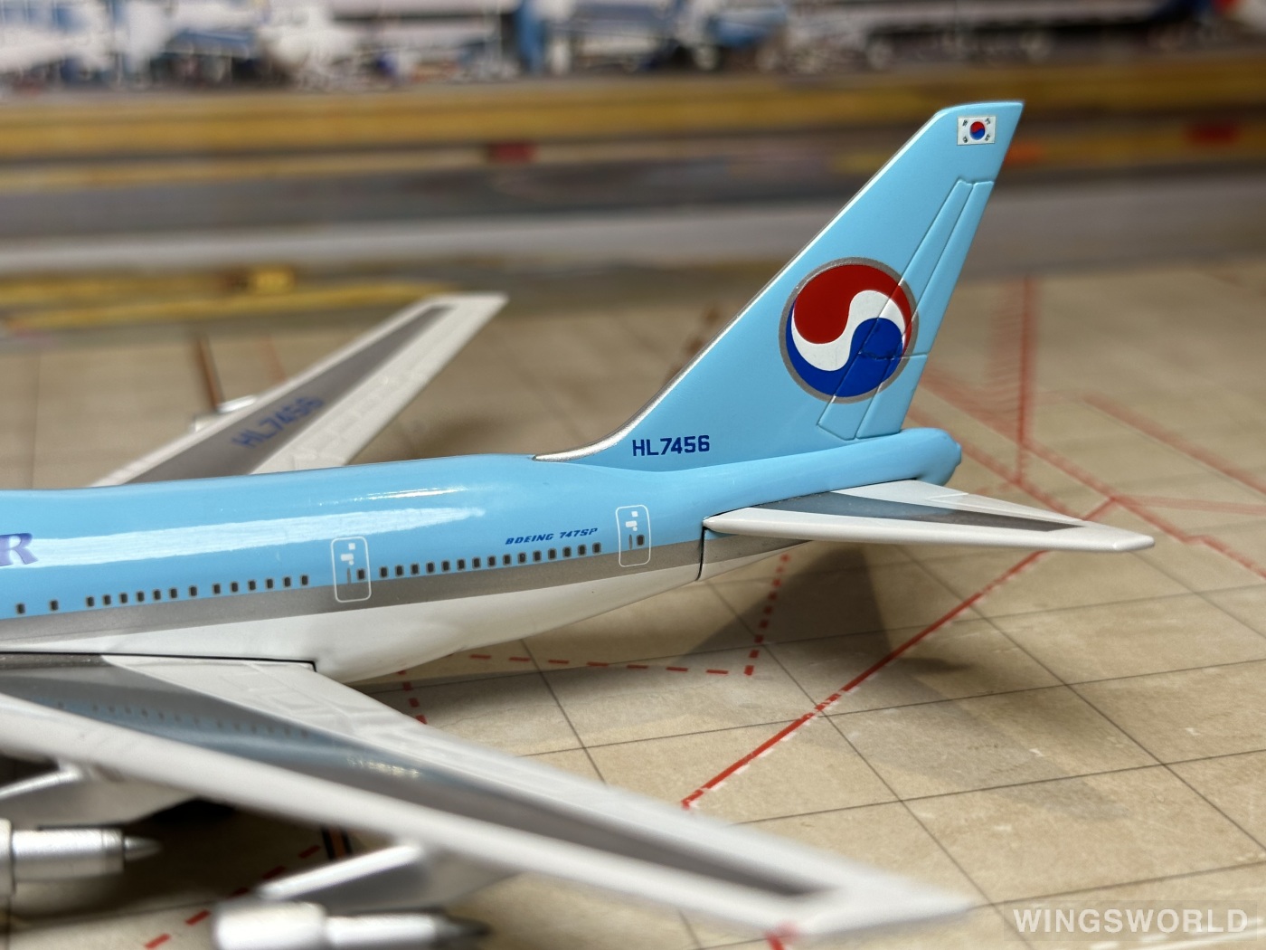 Geminijets 1:400 GJKAL084 Korean Air 大韩航空 Boeing 747SP HL7456