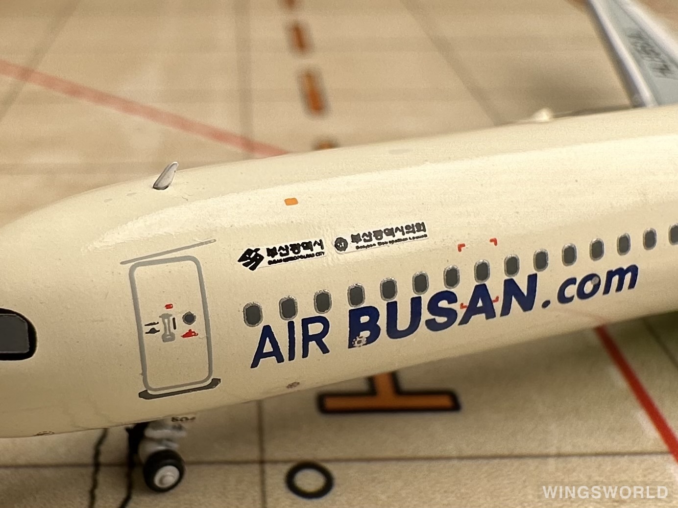 NGmodels 1:400 NG13059 Air Busan 釜山航空 Airbus A321neo HL8504