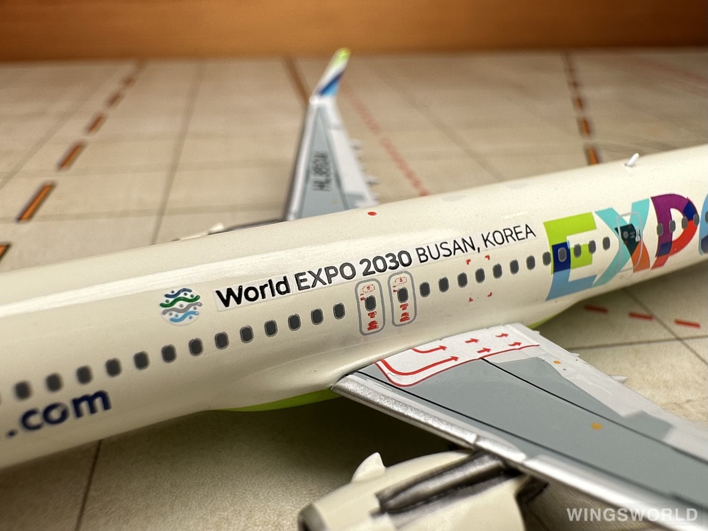 NGmodels 1:400 NG13059 Air Busan 釜山航空 Airbus A321neo HL8504