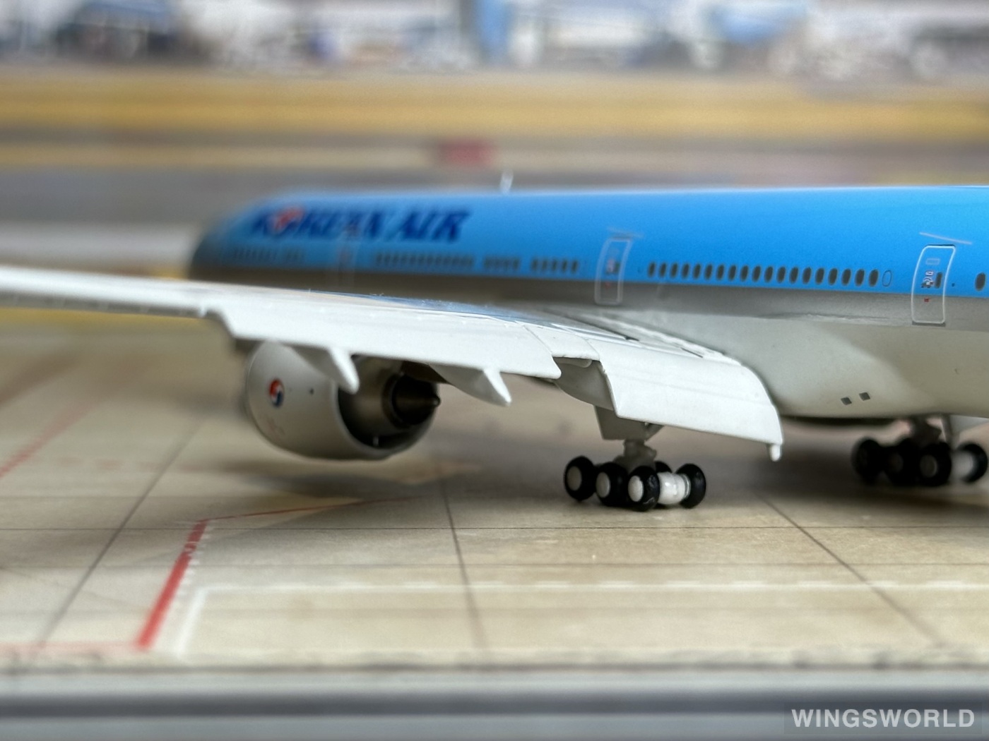 JC Wings 1:400 EW477W005A Korean Air 大韩航空 Boeing 777-300ER HL7204