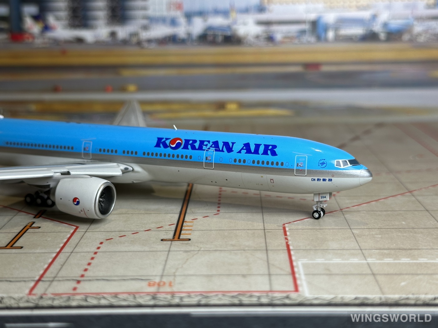 JC Wings 1:400 EW477W005A Korean Air 大韩航空 Boeing 777-300ER HL7204