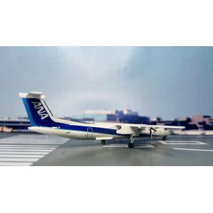 ANA 全日空 Bombardier Dash 8-400 JA846A  DH28020 Hogan 1:200