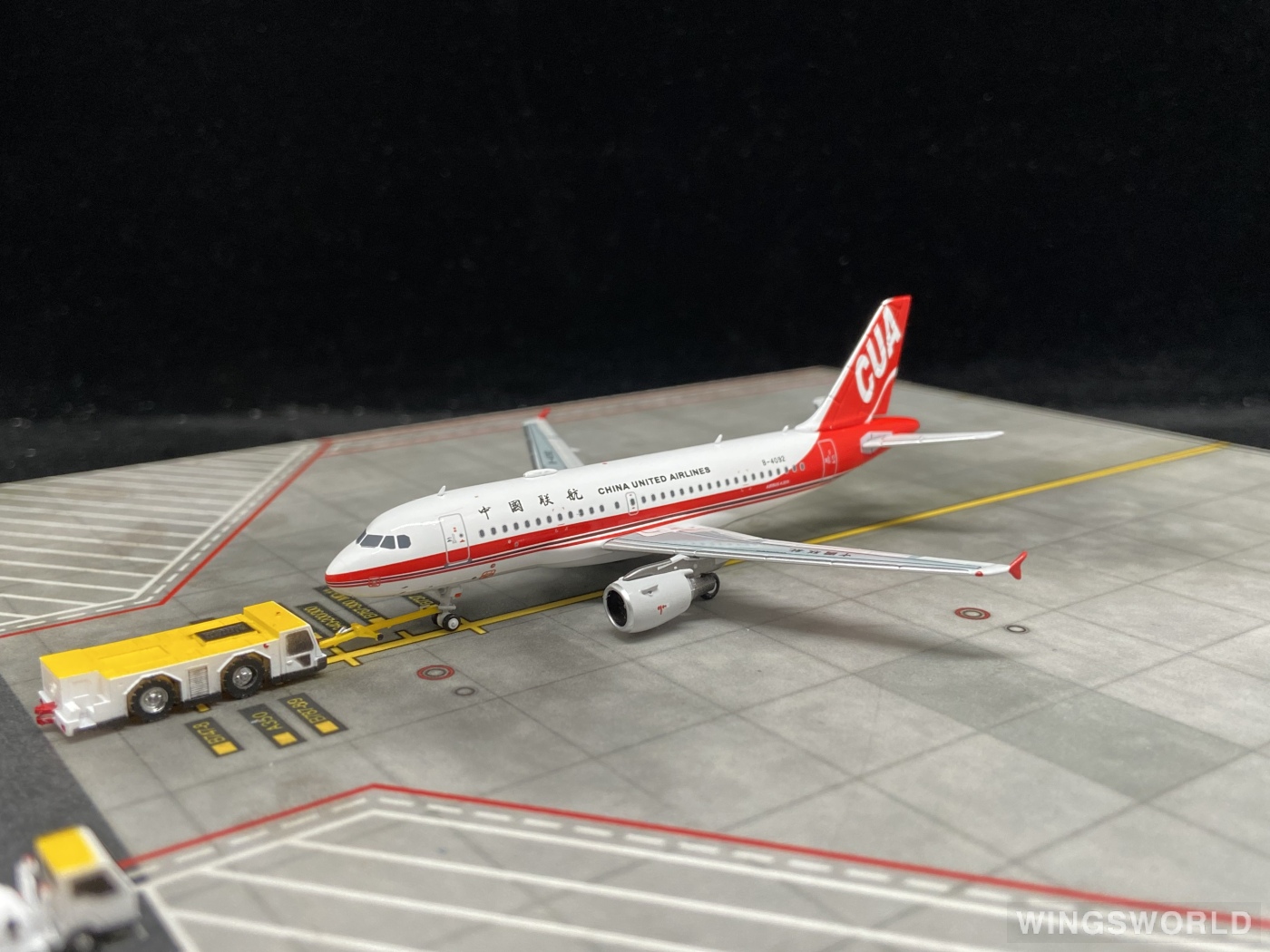 NGmodels 1:400 NG49018 China United Airlines 中国联合航空 Airbus A319 B-4092