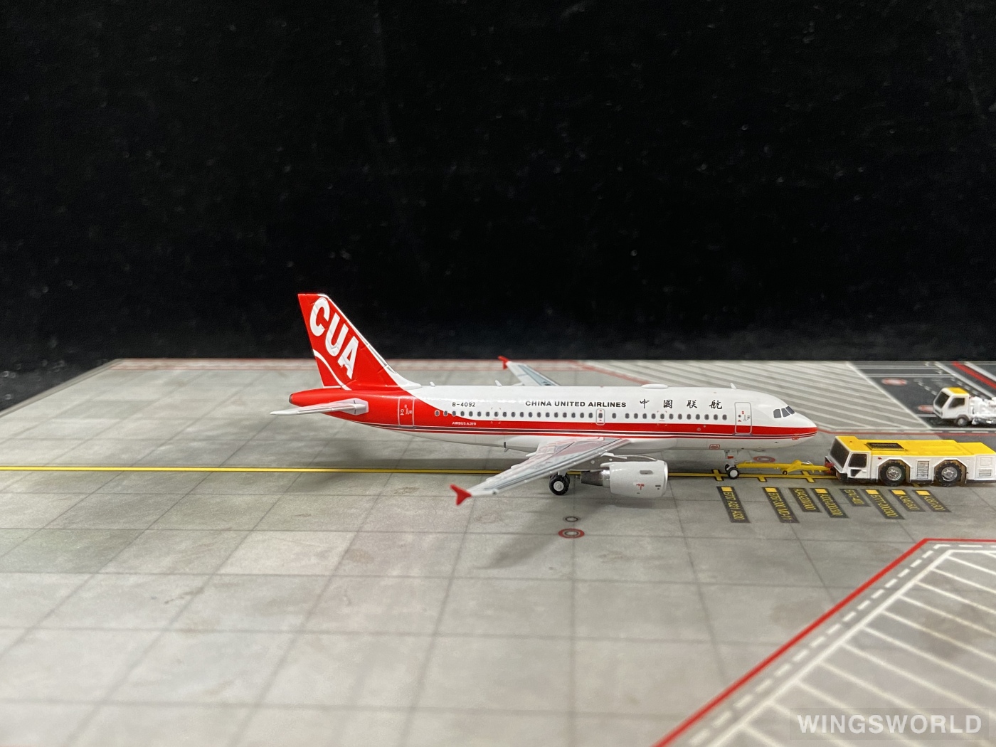 NGmodels 1:400 NG49018 China United Airlines 中国联合航空 Airbus A319 B-4092