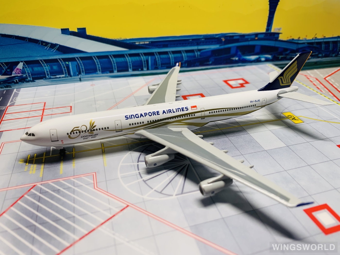 Dragon Models 1:400 55025 Singapore Airlines 新加坡航空 Airbus A340-300 9V-SJE
