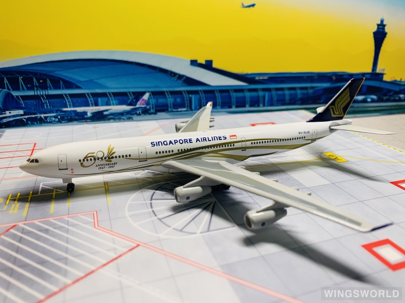 Dragon Models 1:400 55025 Singapore Airlines 新加坡航空 Airbus A340-300 9V-SJE