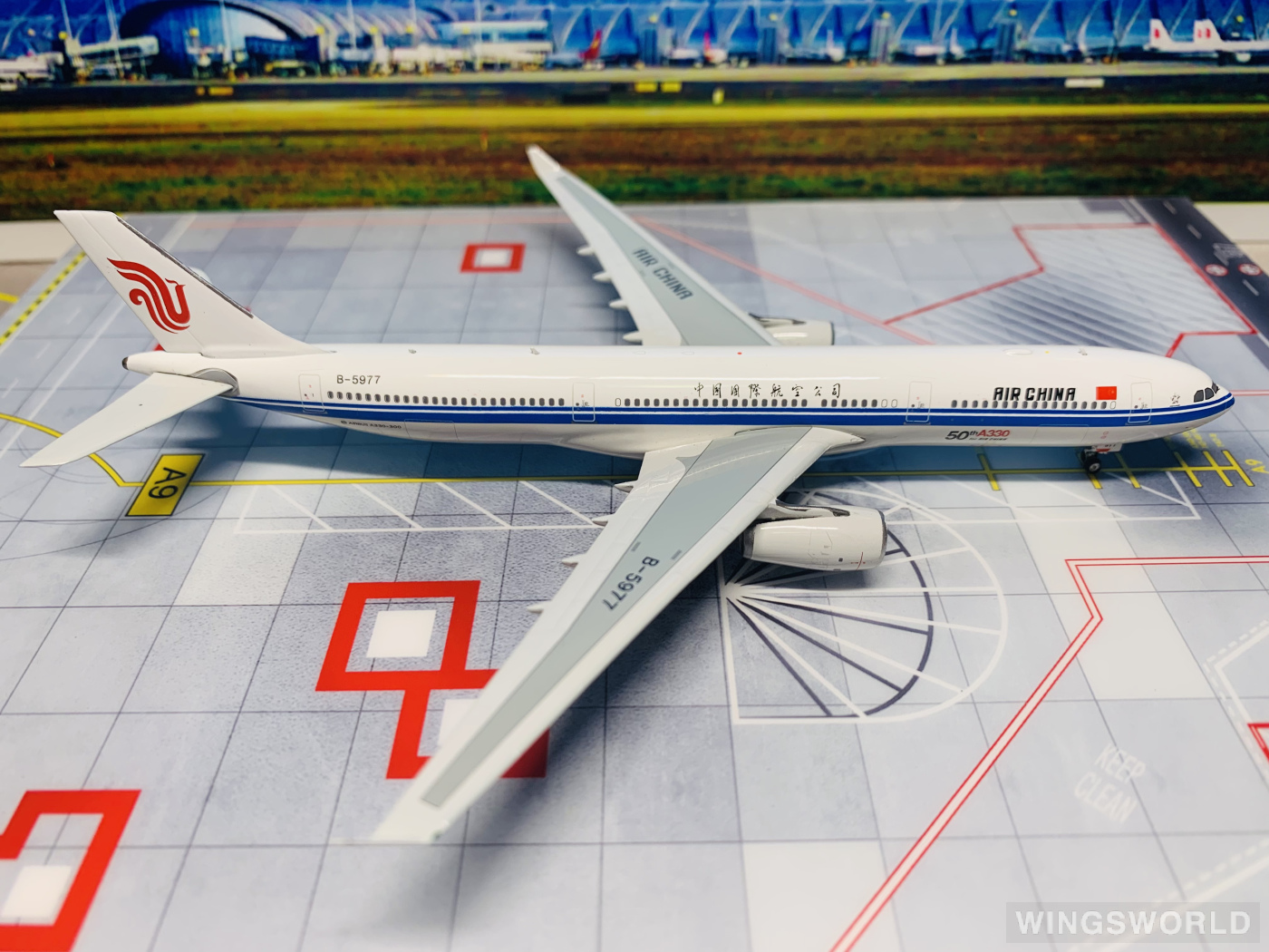 Phoenix 1:400 PH11181 Air China 中国国际航空 Airbus A330-300 B-5977