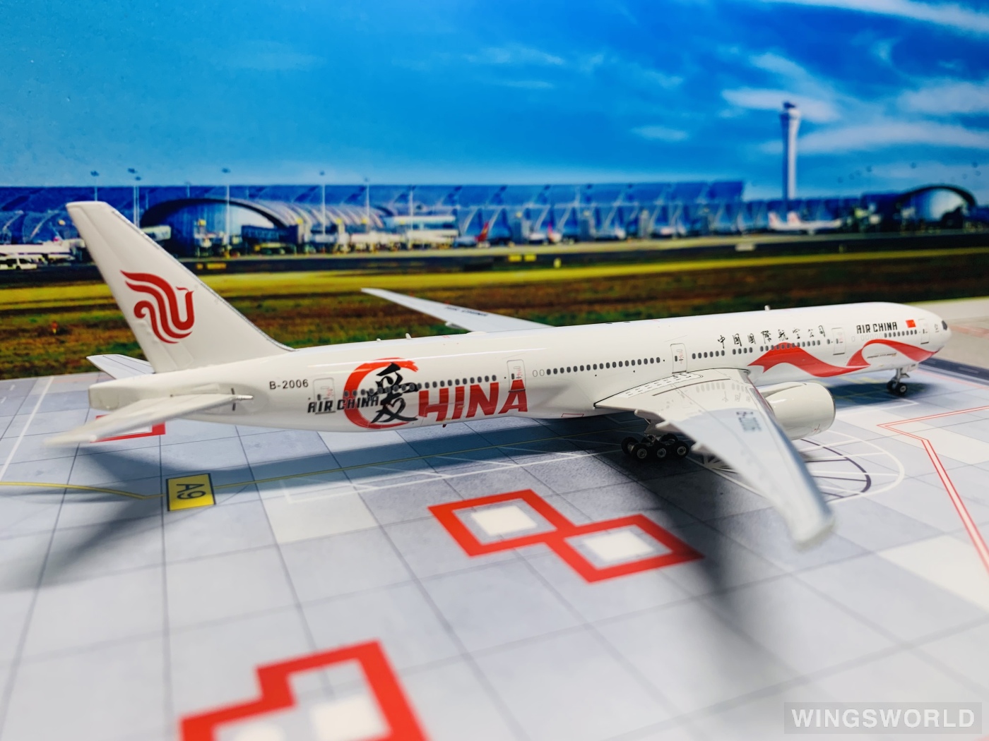 Phoenix 1:400 PH11022 Air China 中国国际航空 Boeing 777-300ER B-2006