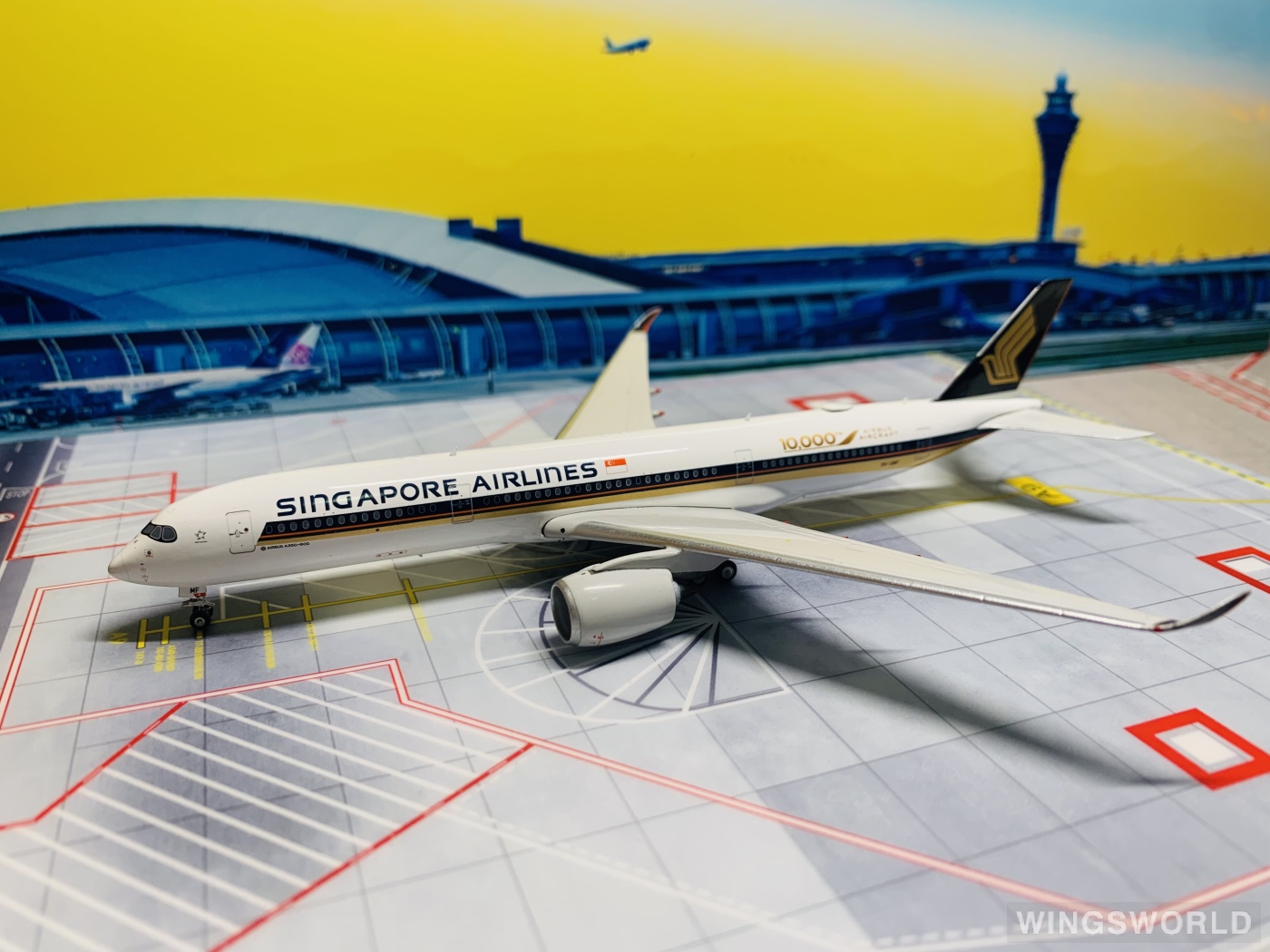 Phoenix 1:400 PH11327 Singapore Airlines 新加坡航空 Airbus A350-900 9V-SMF