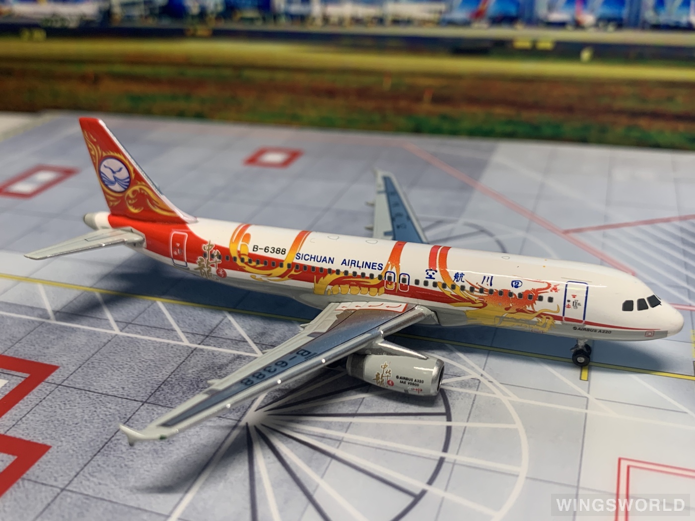 Phoenix 1:400 PH10359 Sichuan Airlines 四川航空 Airbus A320 B-6388