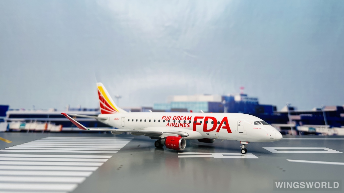 JC Wings 1:200 EW2175001 Fuji Dream Airlines 富士梦幻航空 Embraer ERJ-175 JA12FJ