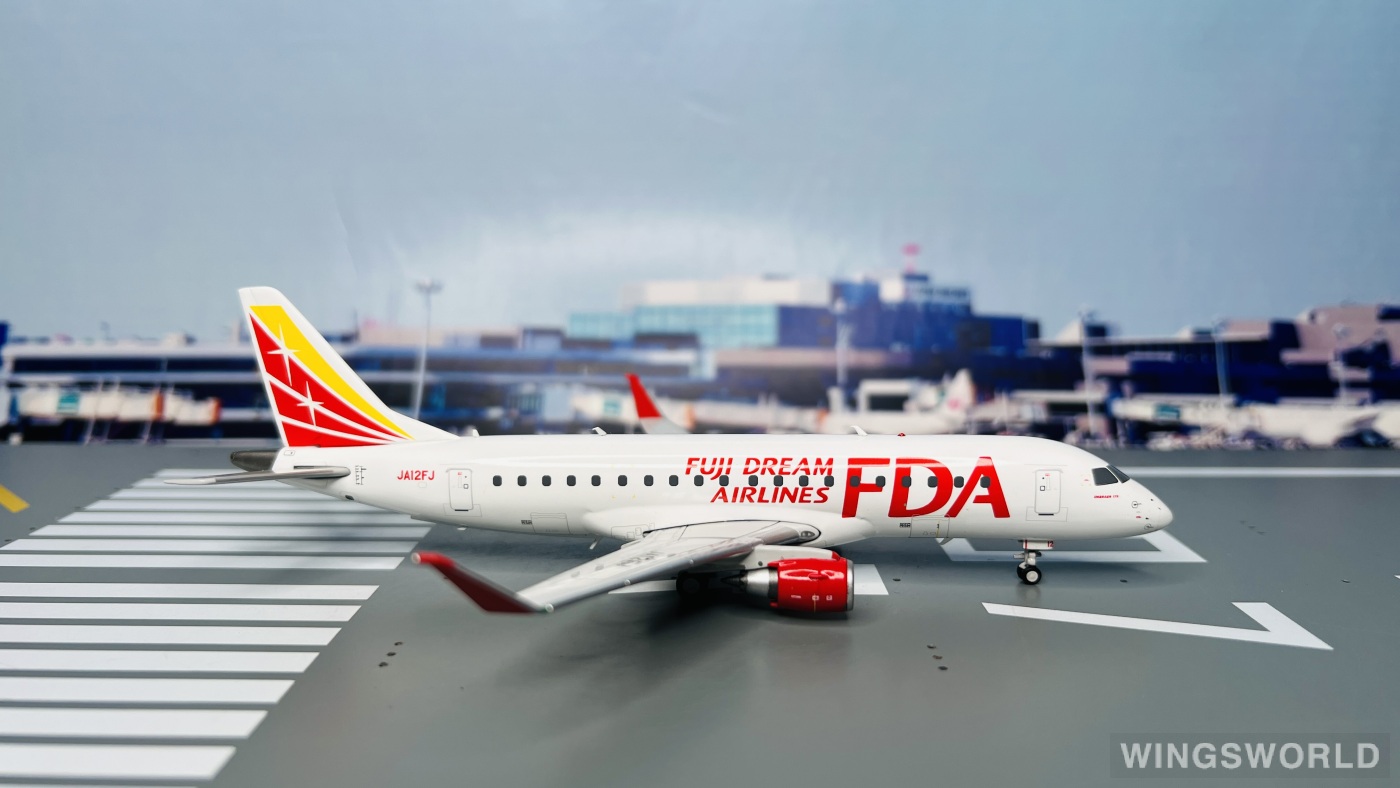 JC Wings 1:200 EW2175001 Fuji Dream Airlines 富士梦幻航空 Embraer ERJ-175 JA12FJ
