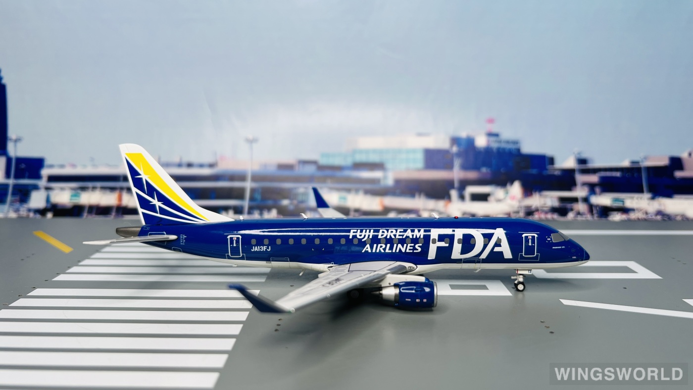 JC Wings 1:200 EW2175010 Fuji Dream Airlines 富士梦幻航空 Embraer ERJ-170 JA13FJ