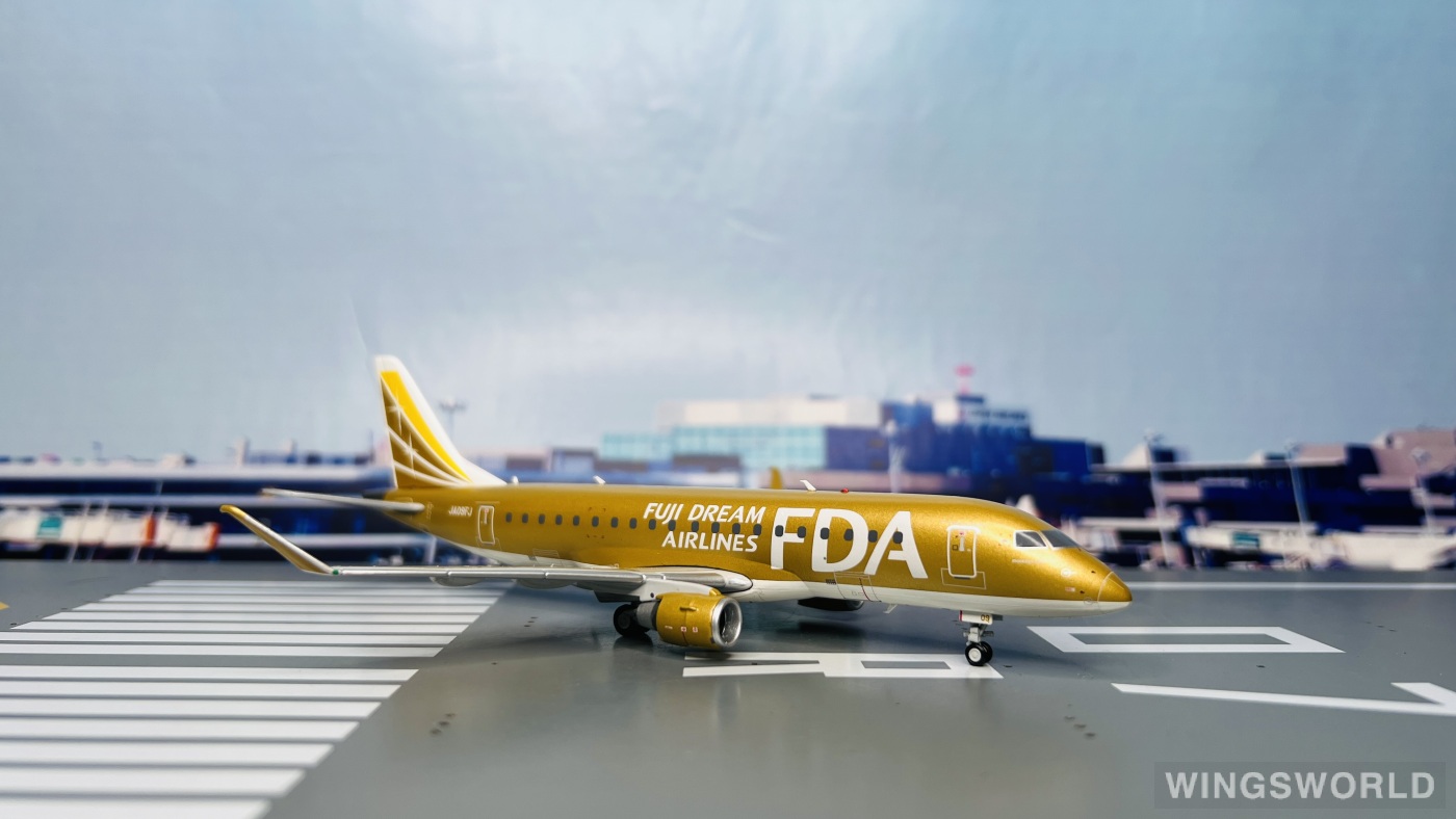 JC Wings 1:200 EW2175004 Fuji Dream Airlines 富士梦幻航空 Embraer ERJ-170 JA09FJ