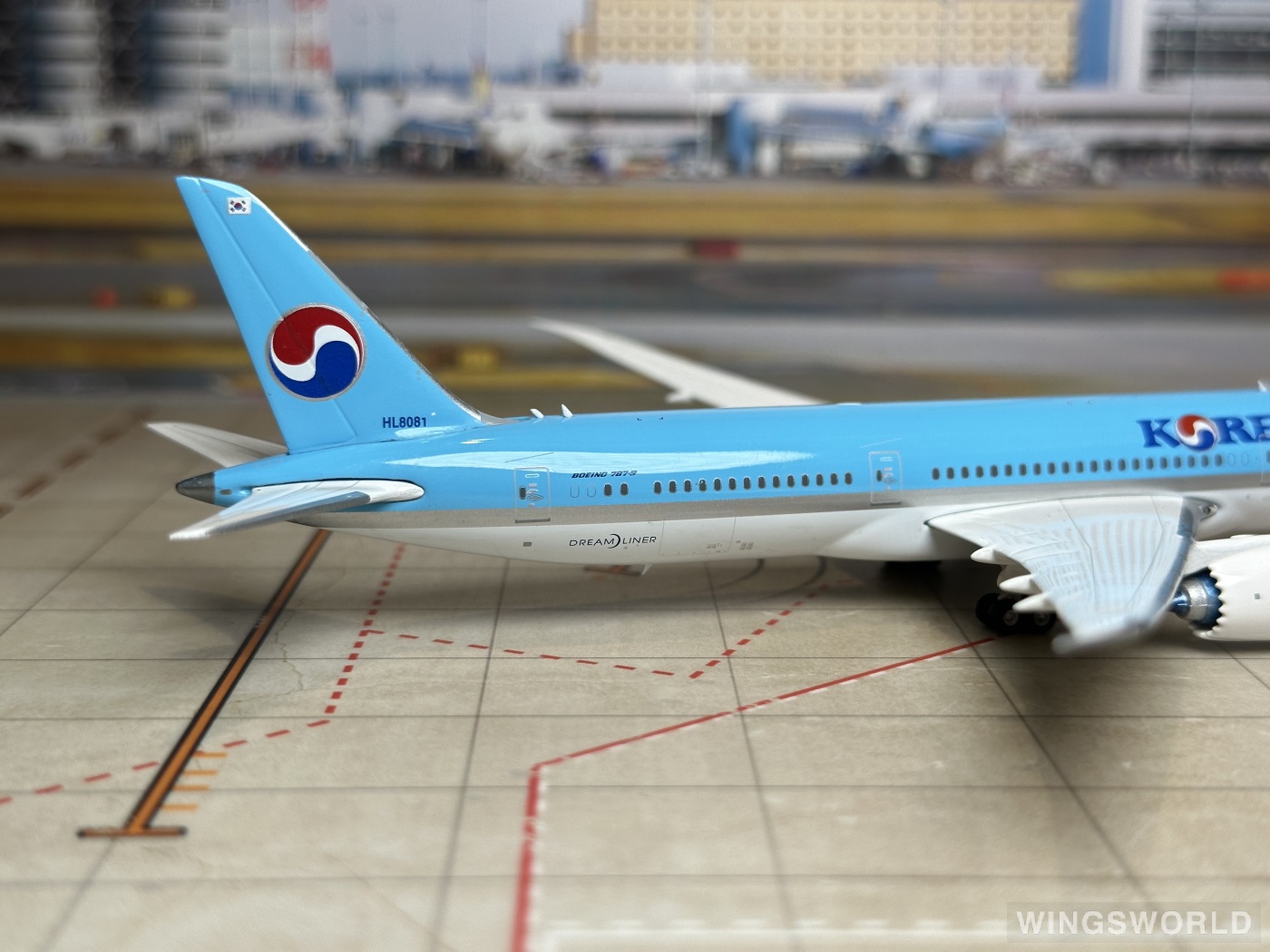 Phoenix 1:400 PH04126 Korean Air 大韩航空 Boeing 787-9 HL8081